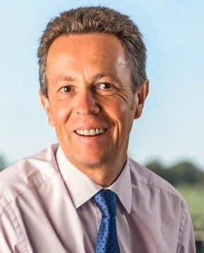 La Conformit&eacute;... 3 questions &agrave; Christophe Raballand - Directeur du contr&ocirc;le interne et de la Conformit&eacute; du Groupe AEMA (Macif, AESIO)